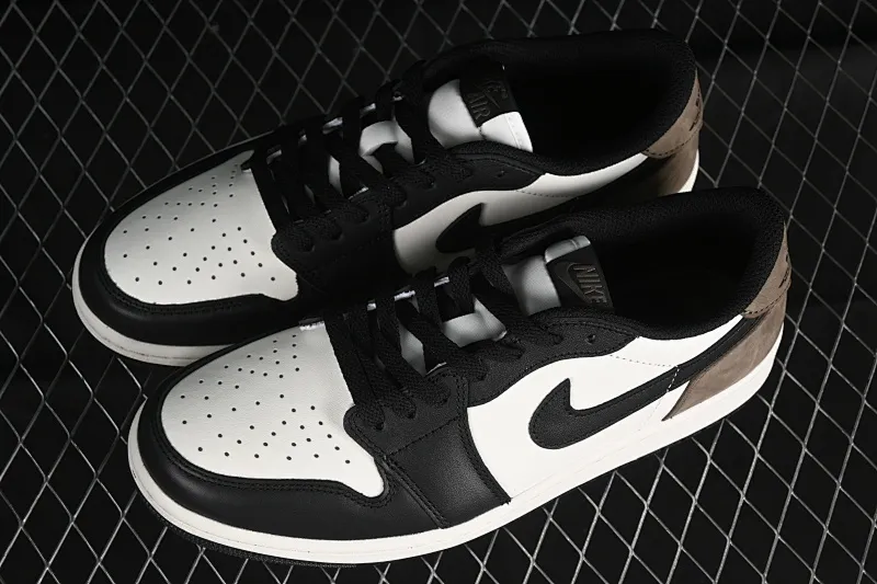 All categories Air Jordan Jordan series basketball shoes Air Jordan 1 Low G version pure original Air Jordan 1 Low AJ1 Joe 1 Little Mocha low-top cultural basketball shoes CZ0790-102